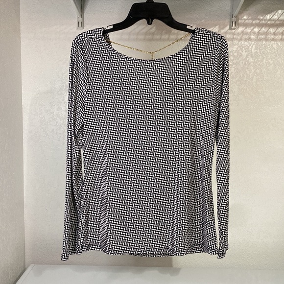 Michael Kors Chevron Print With Gold Chain Detail Blouse - Picture 2 of 8